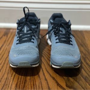 Cloud navy 8.5